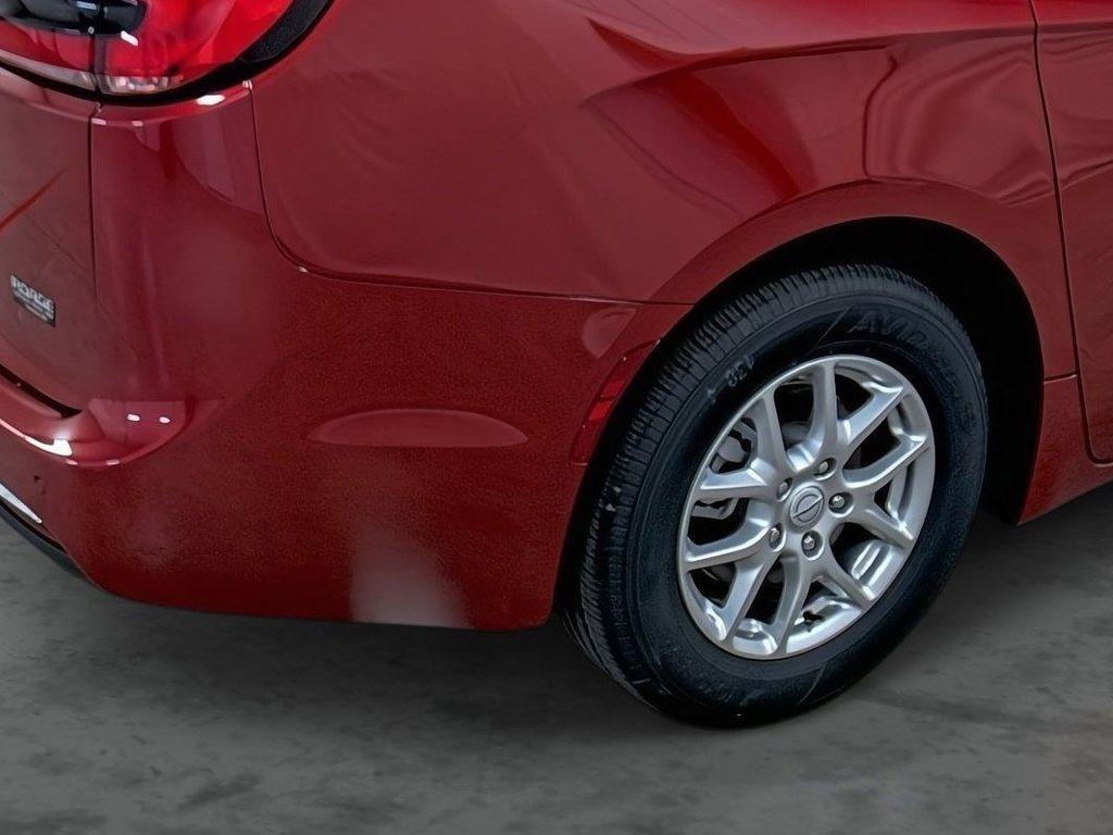 new 2026 Chrysler Pacifica car, priced at $40,655