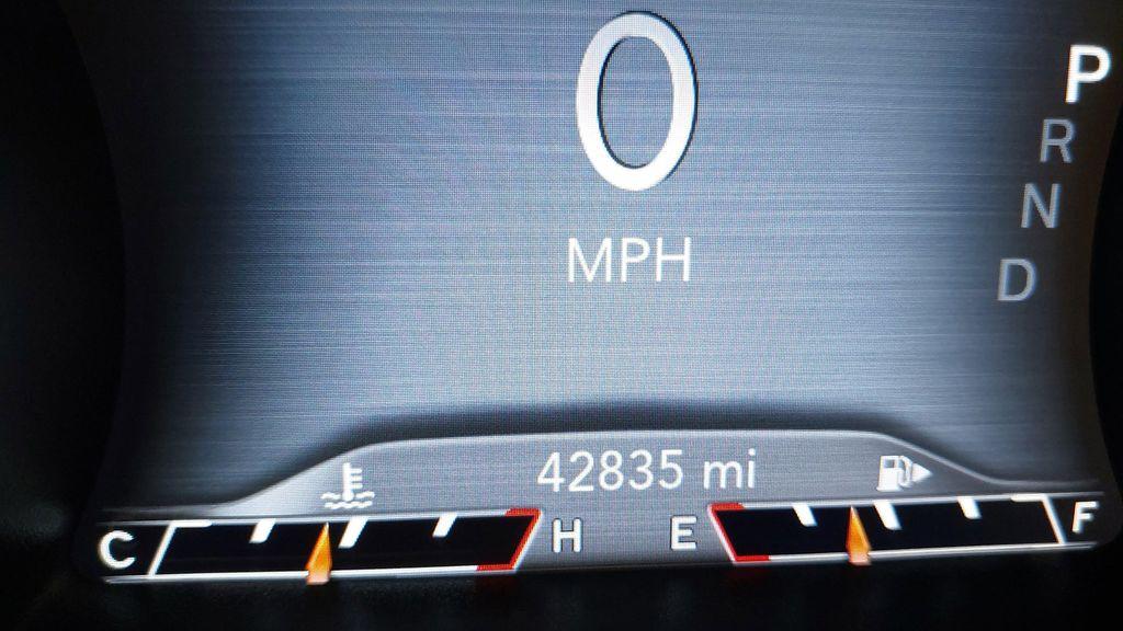 used 2021 Jeep Cherokee car