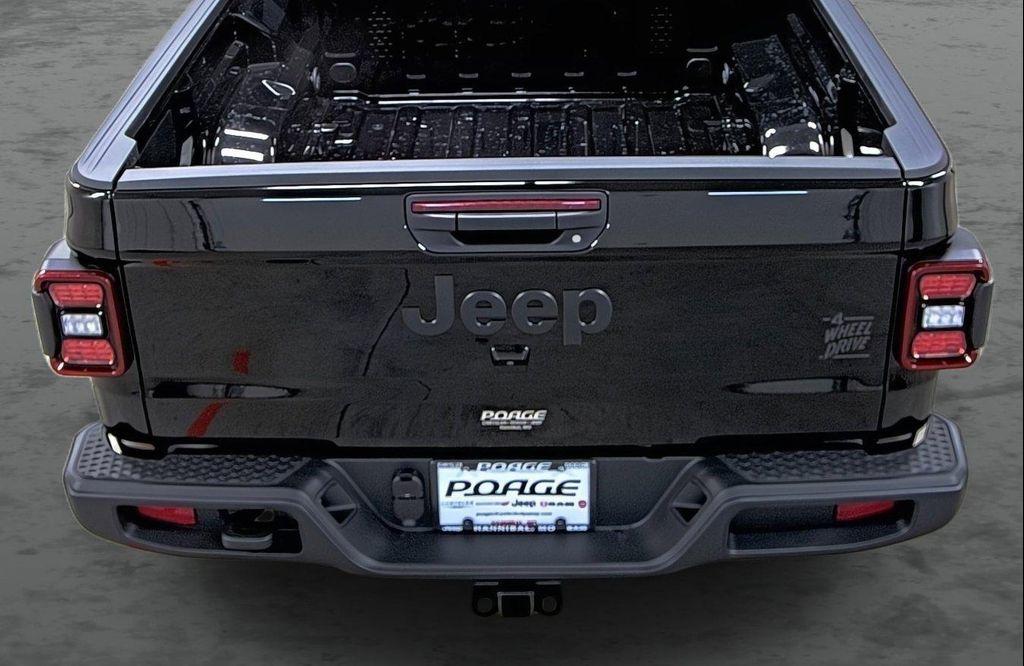 new 2026 Jeep Gladiator car, priced at $44,310