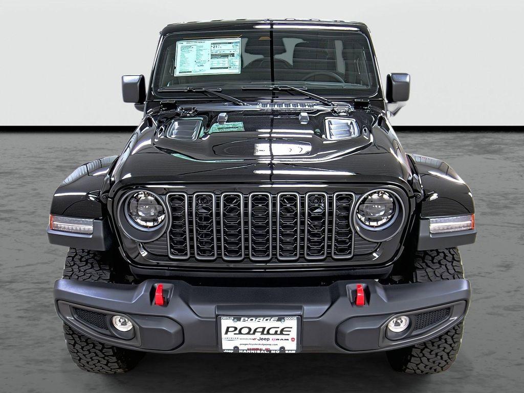 new 2025 Jeep Wrangler car, priced at $48,477