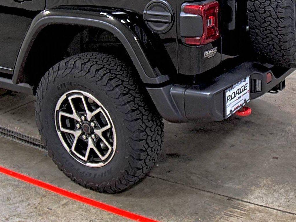 new 2025 Jeep Wrangler car, priced at $48,477