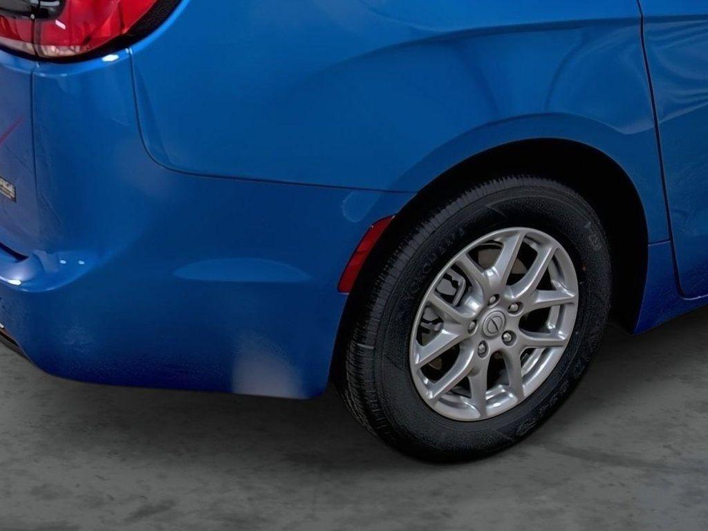 new 2026 Chrysler Pacifica car, priced at $36,635