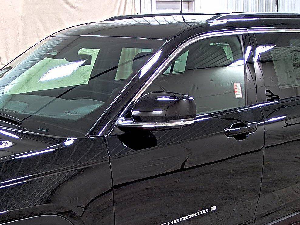 new 2025 Jeep Grand Cherokee L car, priced at $42,530