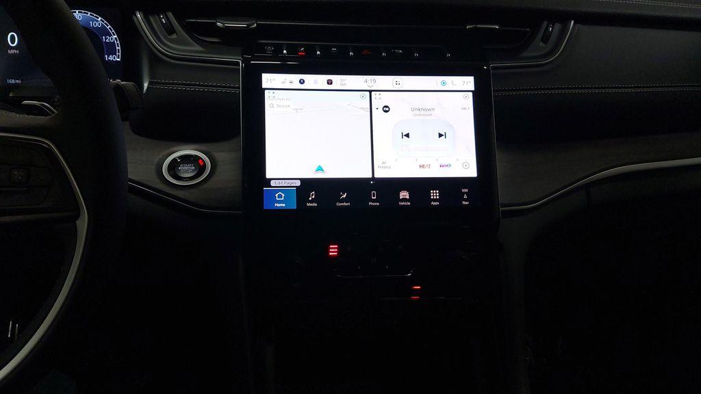 new 2025 Jeep Grand Cherokee car, priced at $46,375