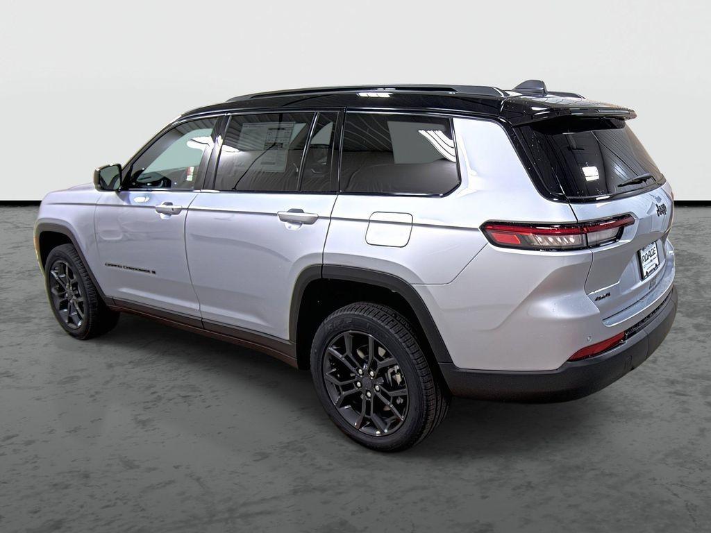 new 2025 Jeep Grand Cherokee L car, priced at $46,330