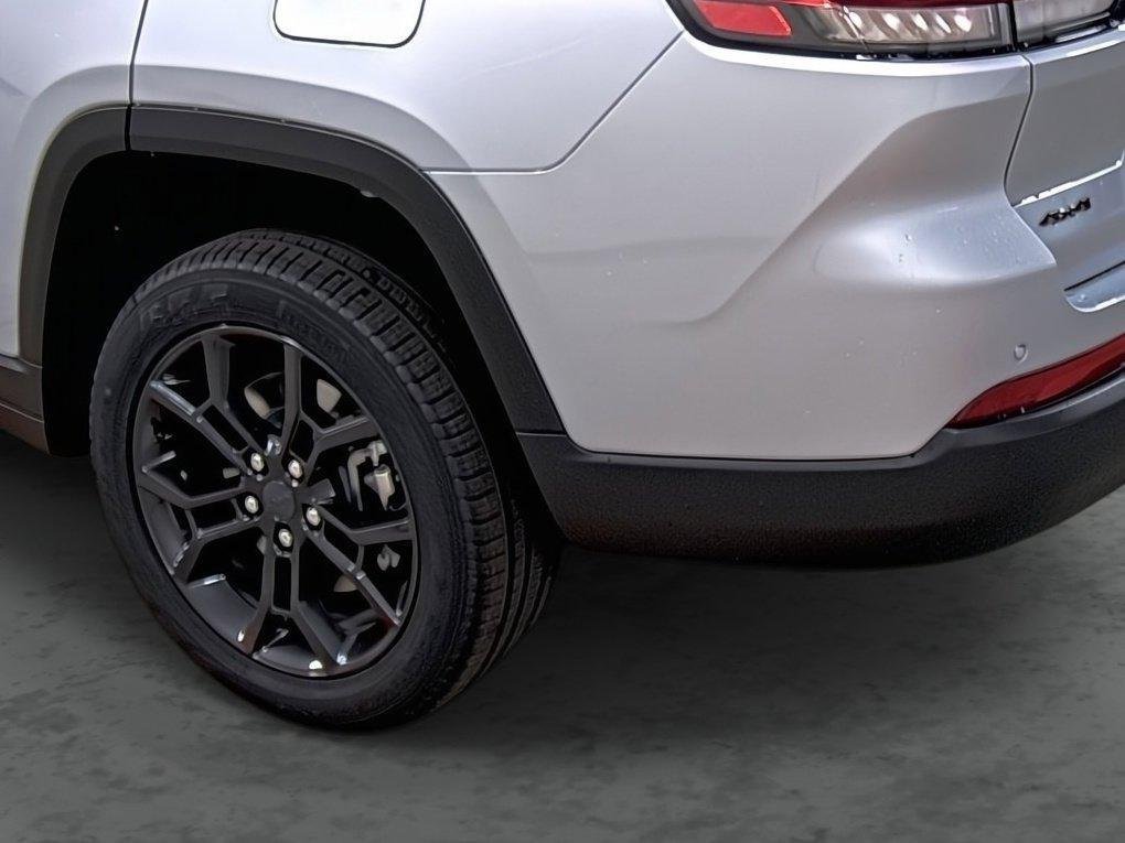 new 2025 Jeep Grand Cherokee L car, priced at $46,330