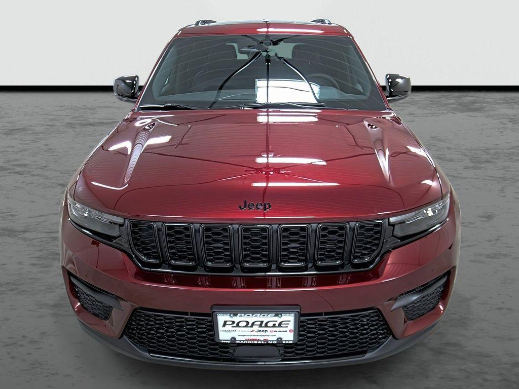 new 2025 Jeep Grand Cherokee car, priced at $37,475