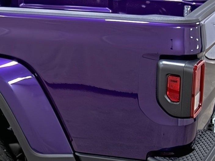 new 2026 Jeep Gladiator car, priced at $42,160