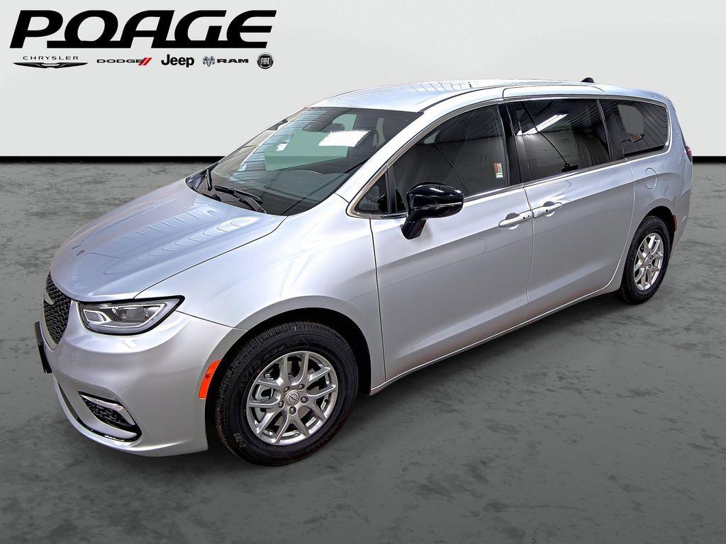 new 2026 Chrysler Pacifica car, priced at $36,635