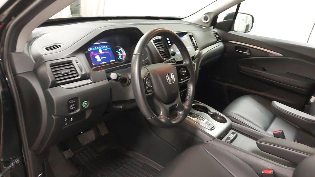 used 2022 Honda Pilot car, priced at $31,624