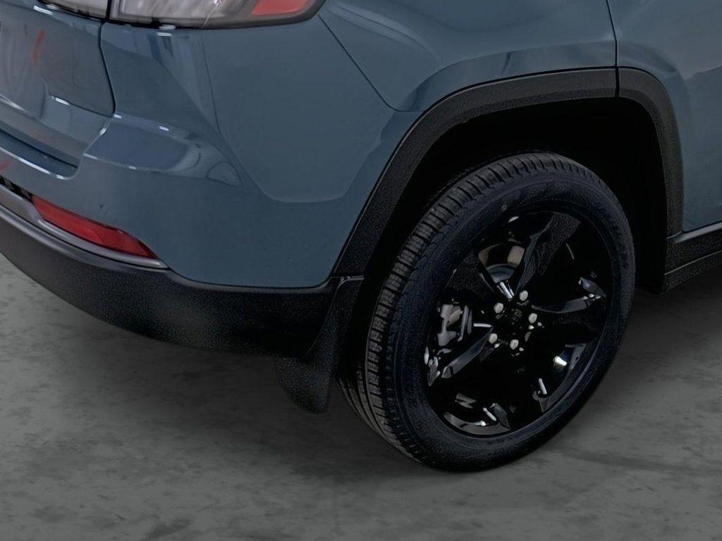 new 2026 Jeep Grand Cherokee car, priced at $46,155