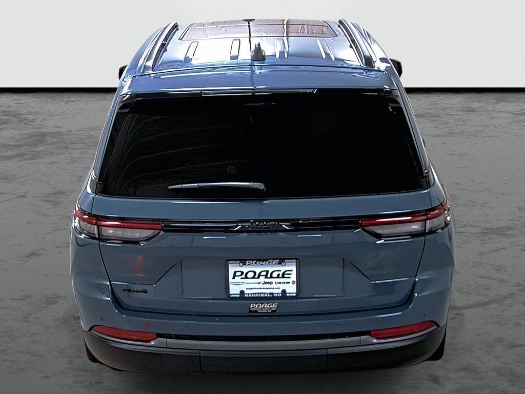 new 2026 Jeep Grand Cherokee car, priced at $46,155