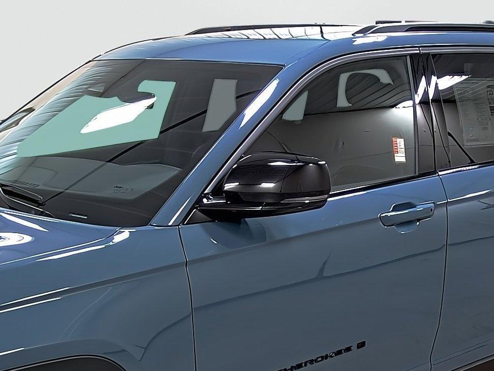 new 2026 Jeep Grand Cherokee car, priced at $46,155