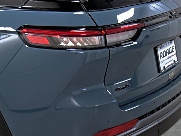 new 2026 Jeep Grand Cherokee car, priced at $46,155