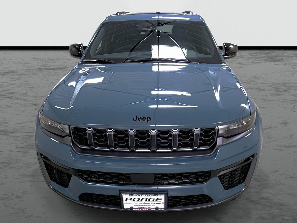 new 2026 Jeep Grand Cherokee car, priced at $46,155