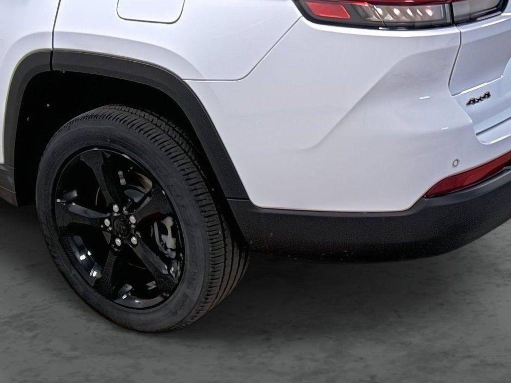 used 2025 Jeep Grand Cherokee L car, priced at $39,990