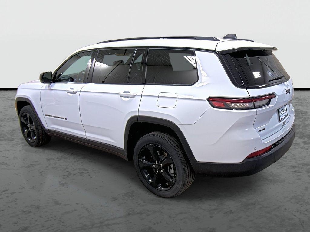 used 2025 Jeep Grand Cherokee L car, priced at $39,990