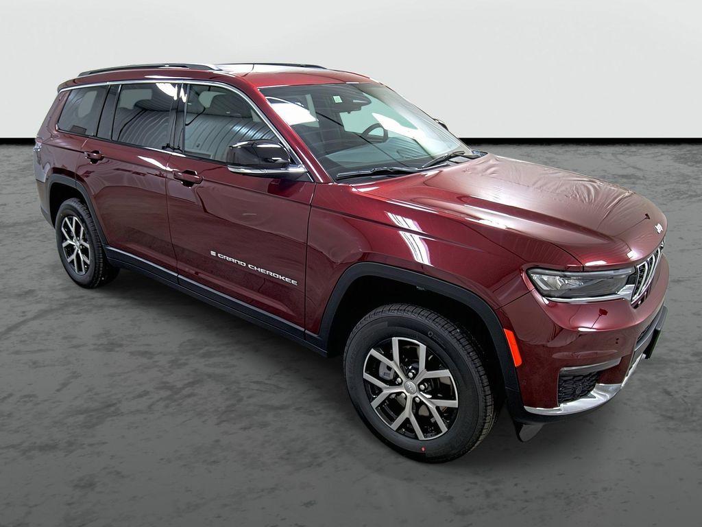 new 2025 Jeep Grand Cherokee L car, priced at $47,030