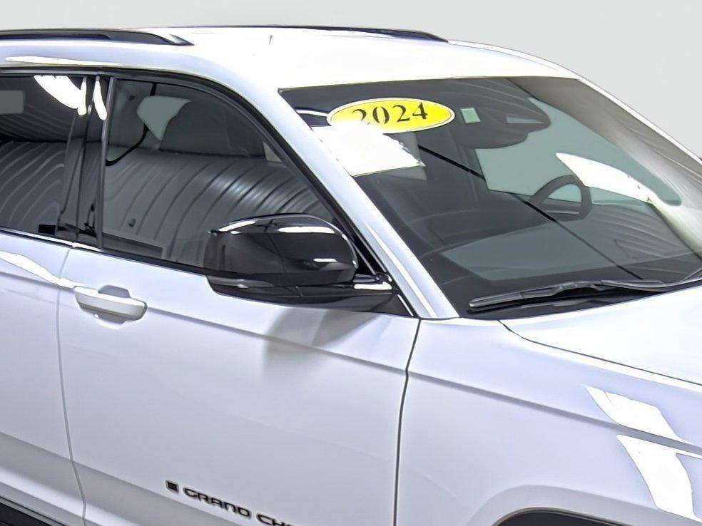 used 2024 Jeep Grand Cherokee L car, priced at $33,990
