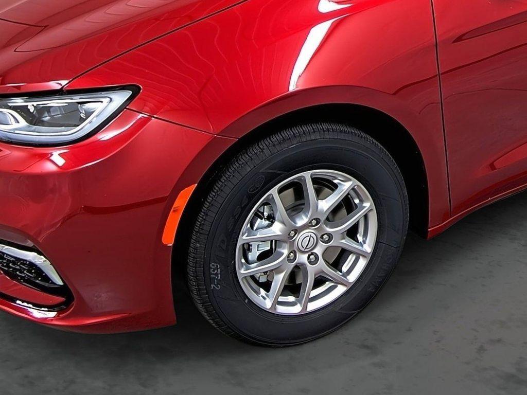 new 2026 Chrysler Pacifica car, priced at $36,635