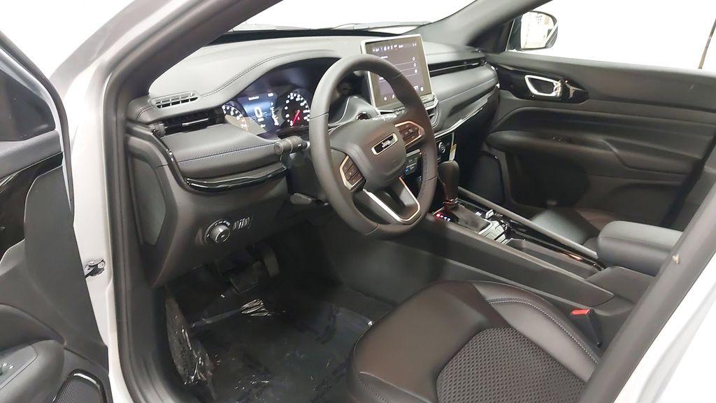 new 2026 Jeep Compass car, priced at $27,335