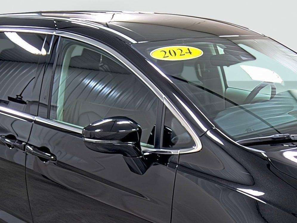 used 2024 Chrysler Pacifica car, priced at $31,990