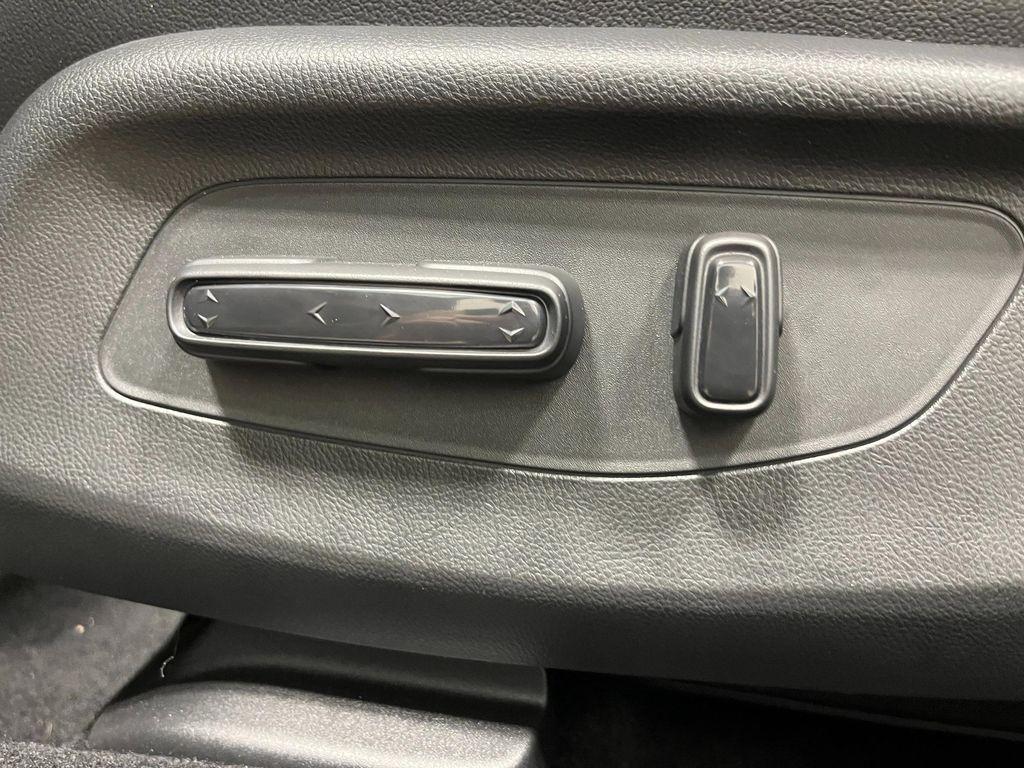 new 2027 Honda HR-V car, priced at $33,372