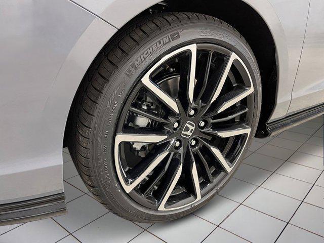 new 2025 Honda Accord Hybrid car, priced at $38,302