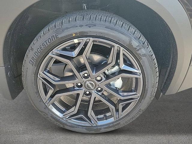 new 2026 Nissan Kicks car, priced at $32,234