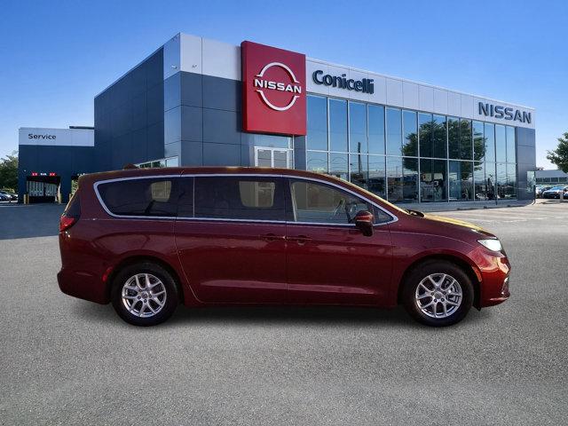 used 2023 Chrysler Pacifica car, priced at $25,333