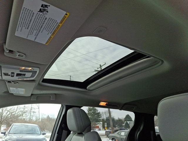 used 2025 Toyota Sienna car, priced at $43,888