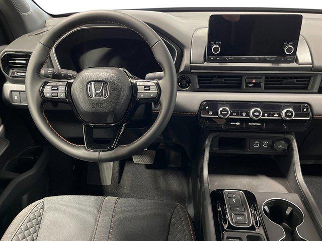 new 2025 Honda Pilot car, priced at $42,984