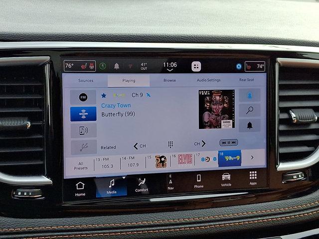 used 2023 Chrysler Pacifica car, priced at $37,555