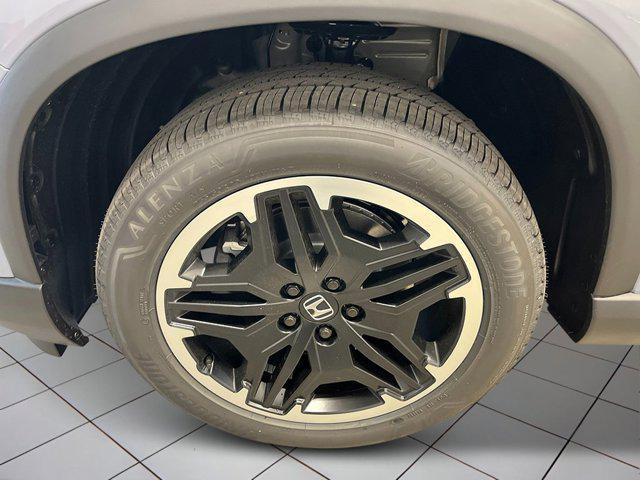new 2026 Honda Pilot car, priced at $52,230