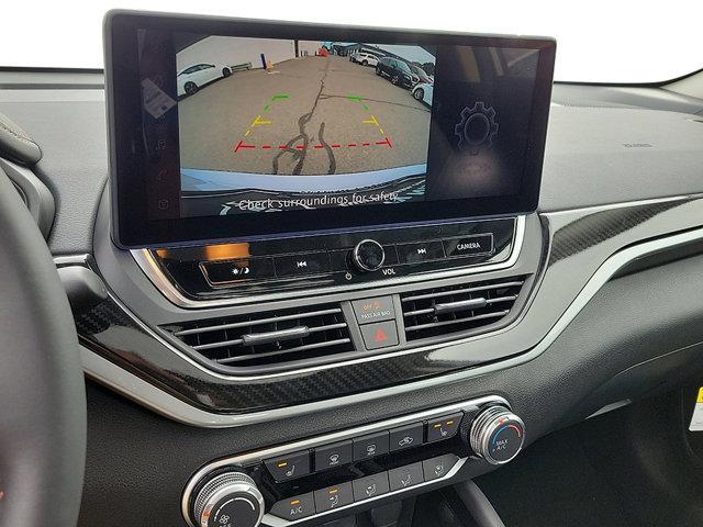 new 2025 Nissan Altima car, priced at $34,108