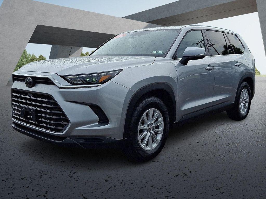 used 2025 Toyota Grand Highlander car, priced at $46,378