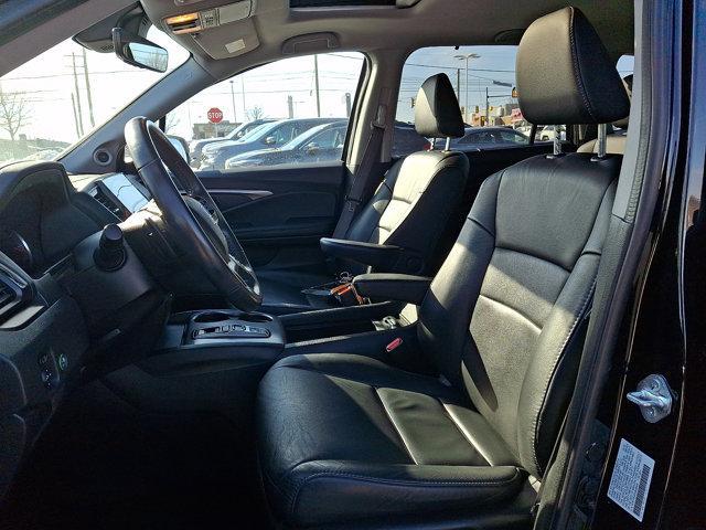 used 2022 Honda Pilot car, priced at $32,495