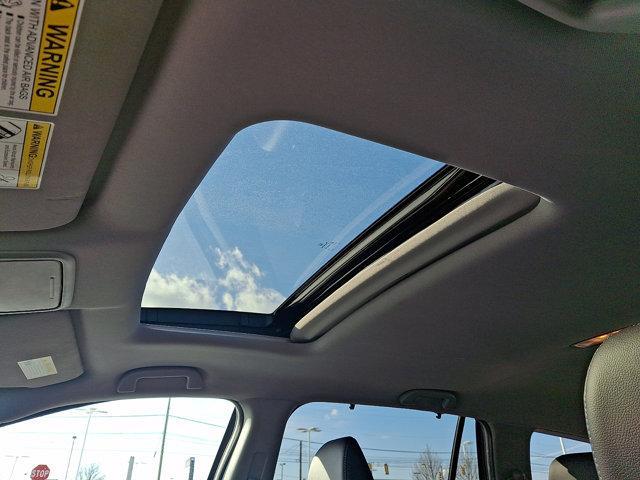 used 2022 Honda Pilot car, priced at $32,495