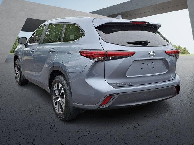 used 2023 Toyota Highlander car, priced at $37,145
