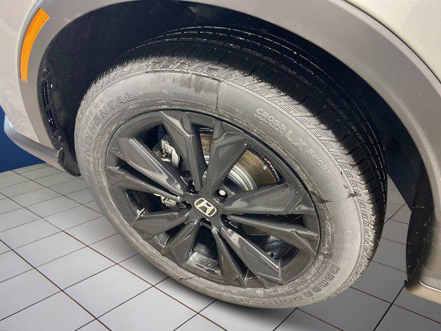 new 2026 Honda CR-V Hybrid car, priced at $42,186