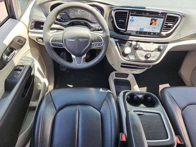used 2024 Chrysler Pacifica Hybrid car, priced at $28,378