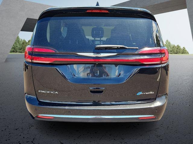 used 2024 Chrysler Pacifica Hybrid car, priced at $28,378