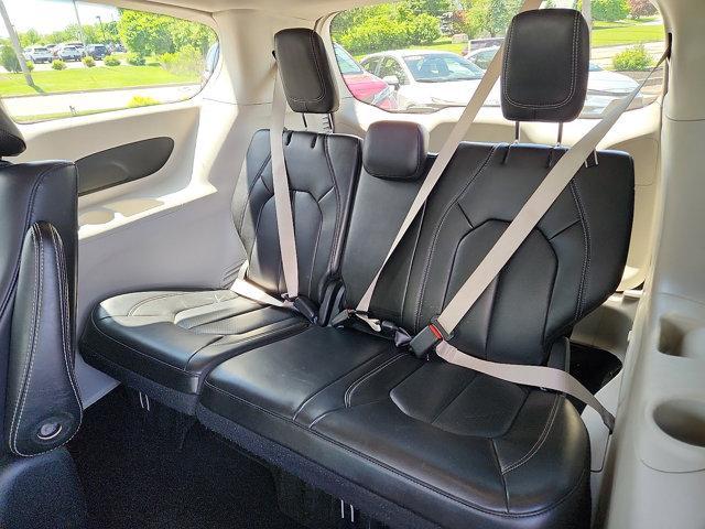 used 2024 Chrysler Pacifica Hybrid car, priced at $28,378
