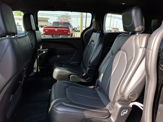 used 2025 Chrysler Pacifica car, priced at $31,488