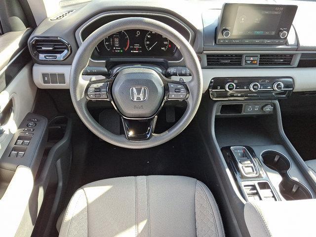 used 2023 Honda Pilot car, priced at $28,995