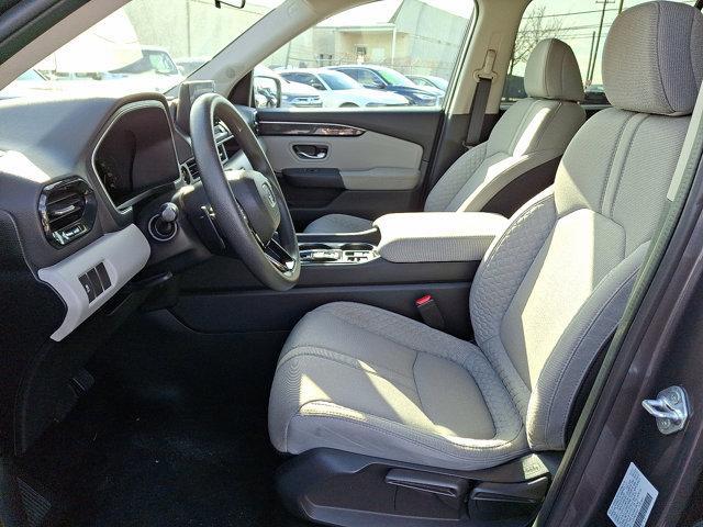 used 2023 Honda Pilot car, priced at $28,995