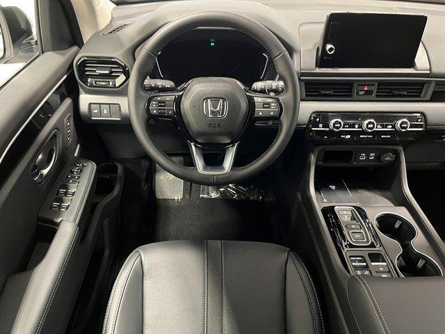 new 2025 Honda Pilot car, priced at $46,408