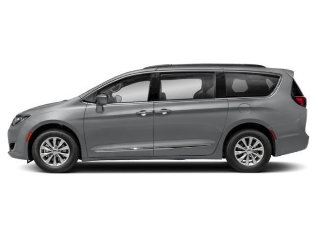 used 2018 Chrysler Pacifica car, priced at $17,795