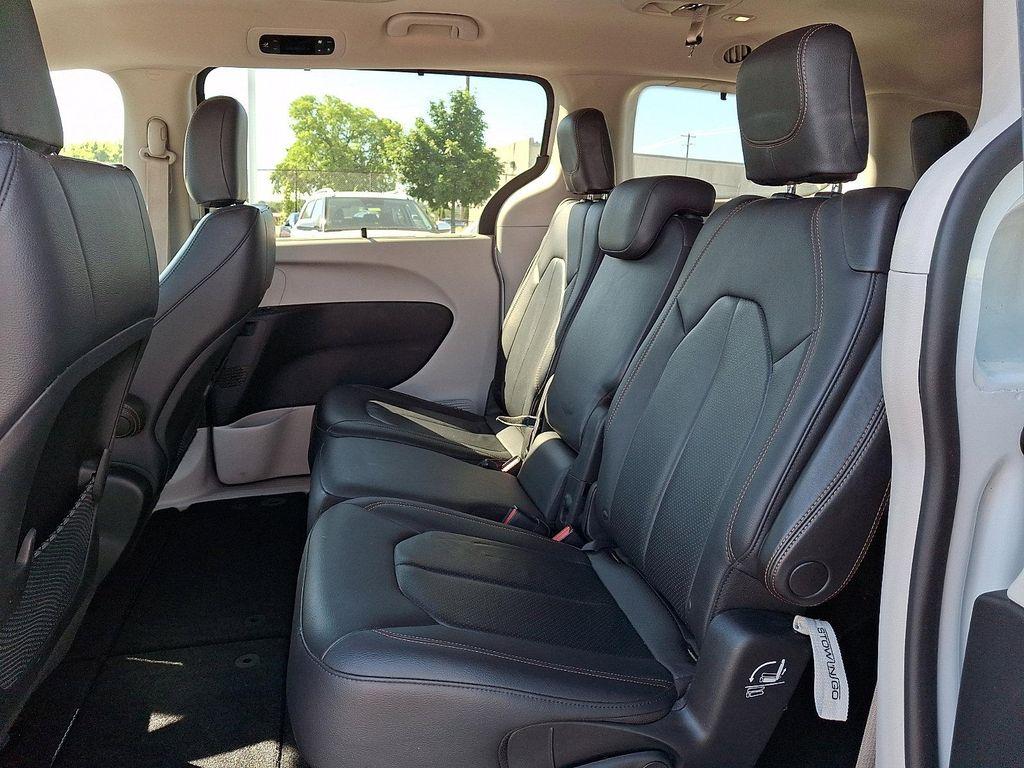 used 2018 Chrysler Pacifica car, priced at $18,385