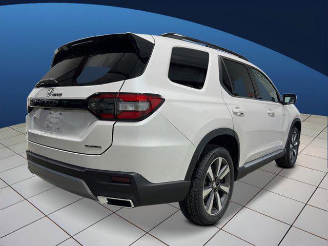 new 2025 Honda Pilot car, priced at $47,953